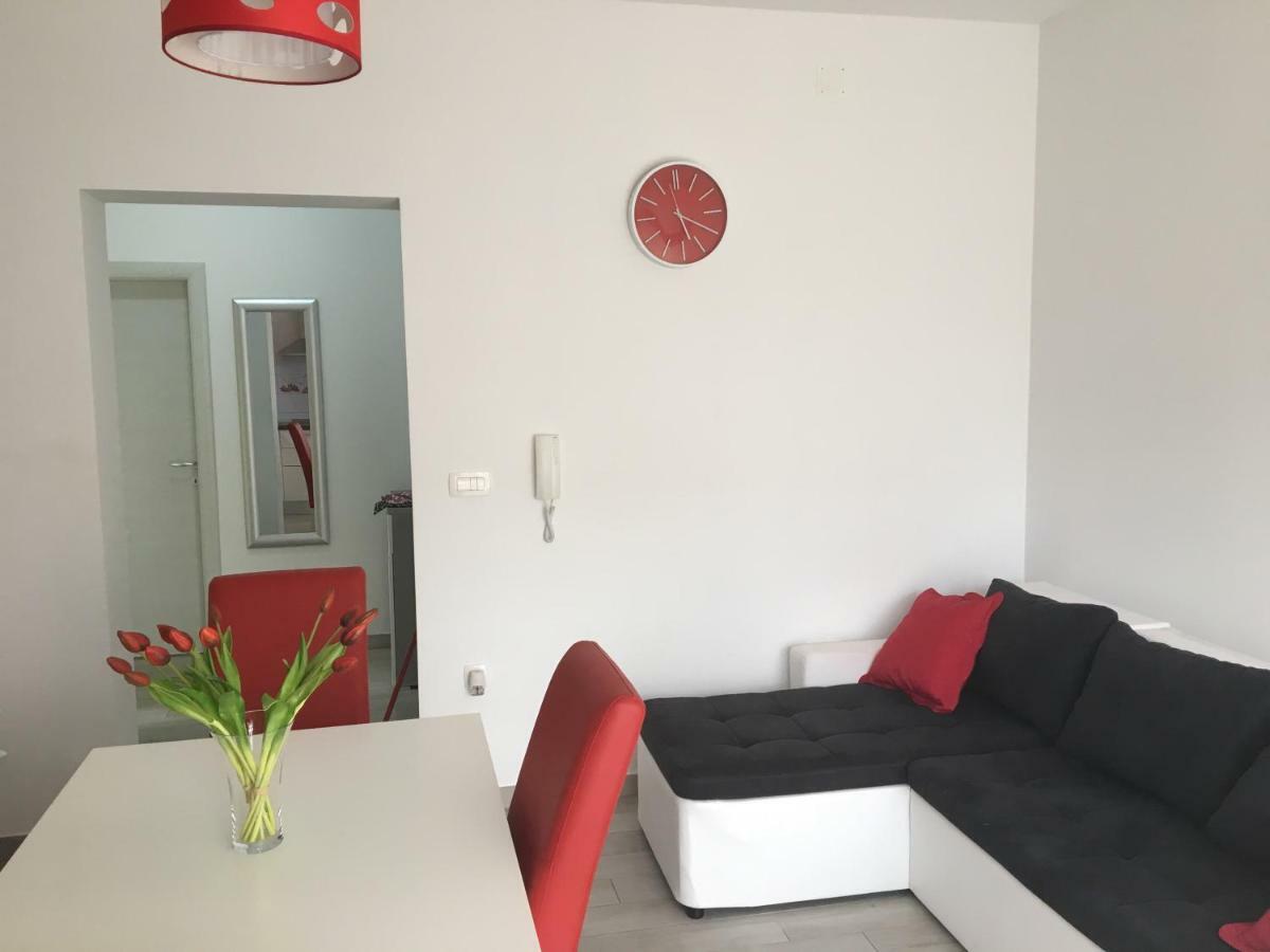 Apartment Vedran Kaštela المظهر الخارجي الصورة